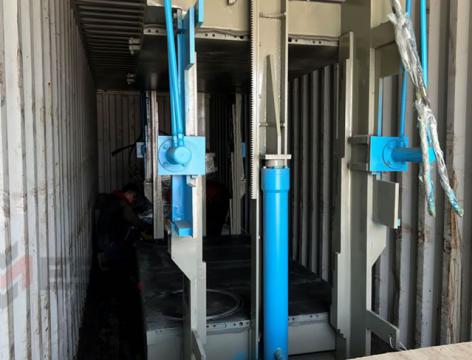 Load 3 40ft containers of veneer drying machine for veneer production factory customer